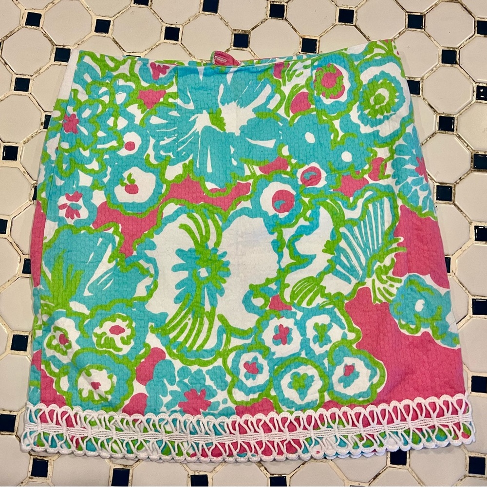 EUC SZ 4 Lily Pulitzer printed skirt